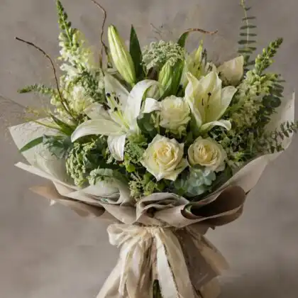 lily and white rose bouquet_